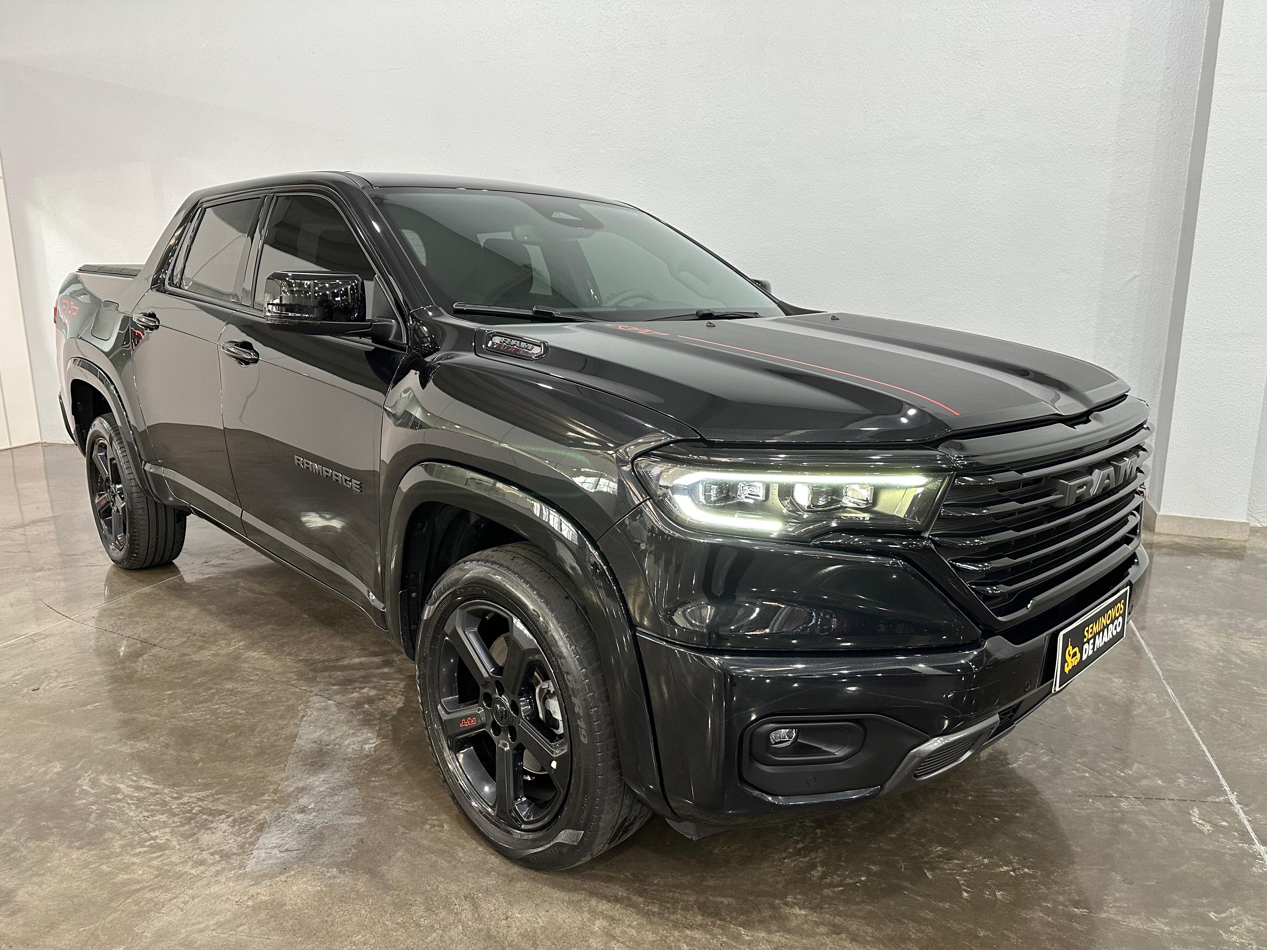 RAMPAGE R/T HURRIC. 4 2.0 TB CD 4X4 AUT.